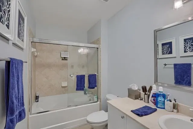 The Prado Unit 455 photo 16