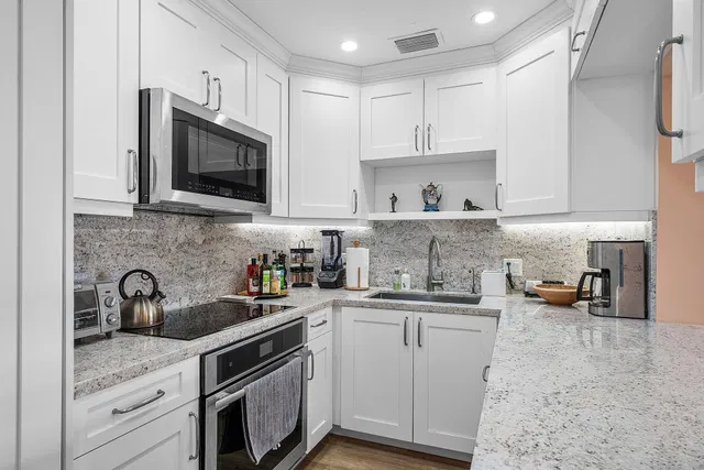 Palm Trail Delray Beach Unit 10 photo 12