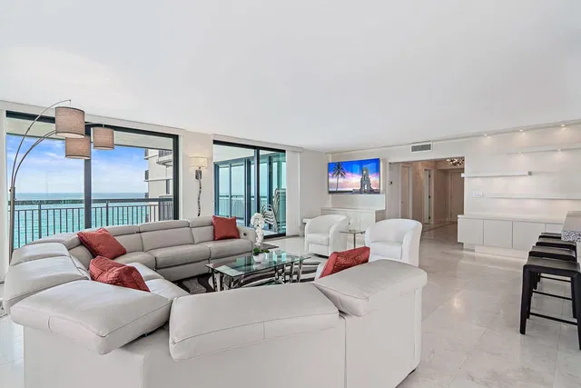 Eastpointe Singer Island Unit 10j photo 3