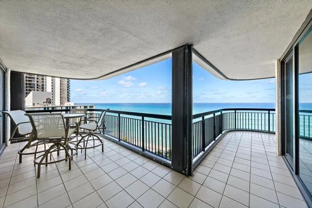 Eastpointe Singer Island Unit 10j photo 4