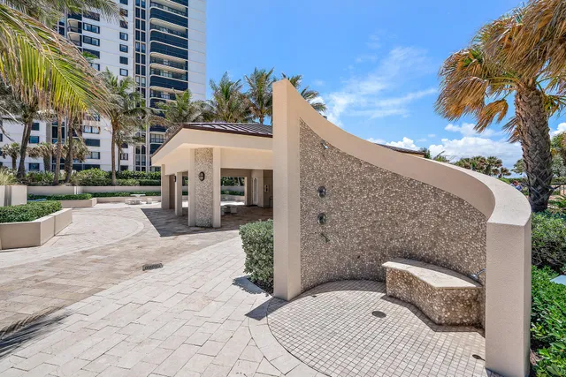 Eastpointe Singer Island Unit 10j photo 24