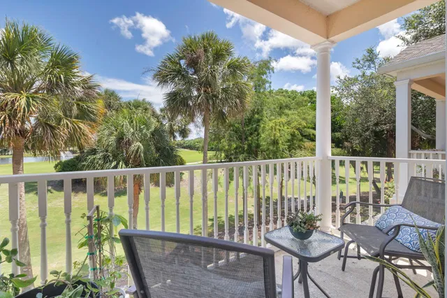 Charleston Court at Abacoa Residence photo 8