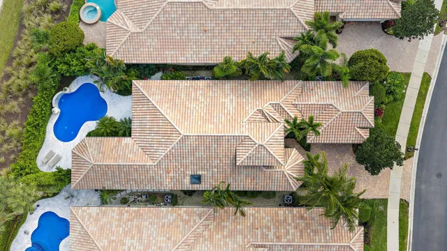  Residence photo 5