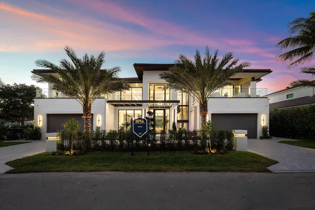 Royal Palm Yacht and Country Club Residence photo 2