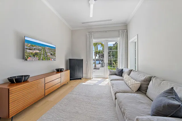 Residence photo 14