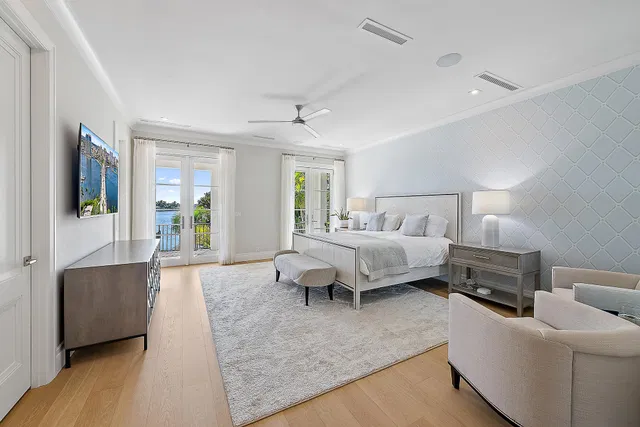 Residence photo 15
