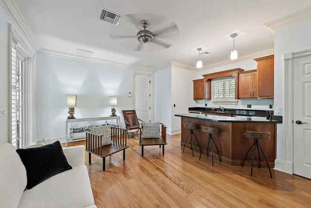 Residence photo 30