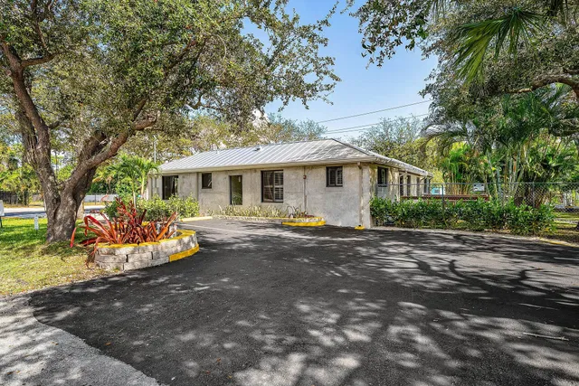 Residence photo 11