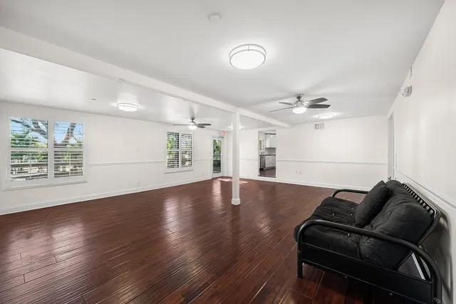 Residence photo 14