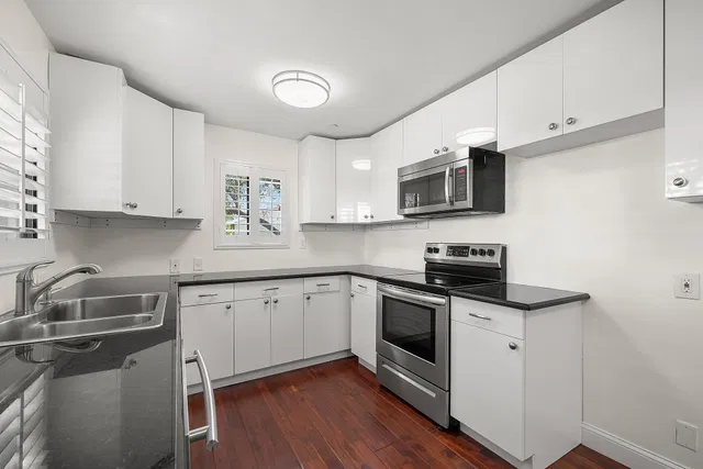 Residence photo 17