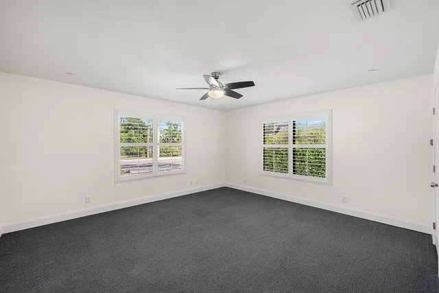 Residence photo 18