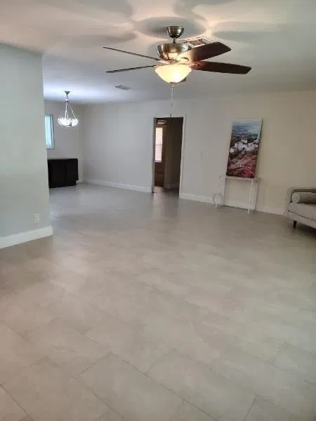 Residence photo 9