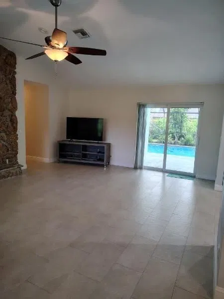 Residence photo 19