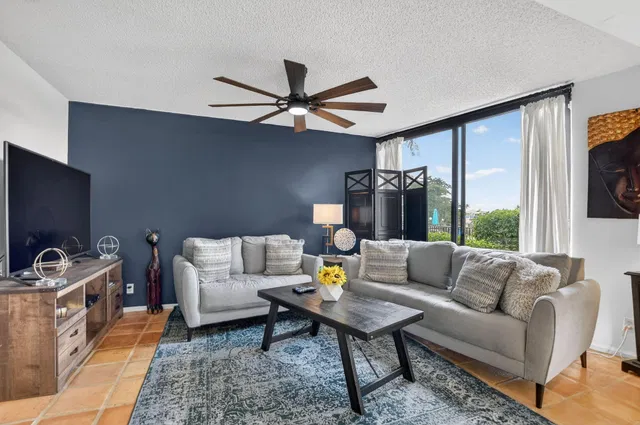 Palm Trail Delray Beach Unit L photo 9