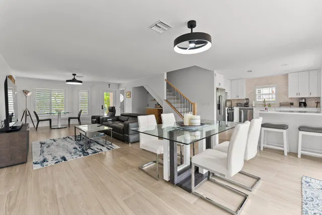 Palm Trail Delray Beach Residence photo 8