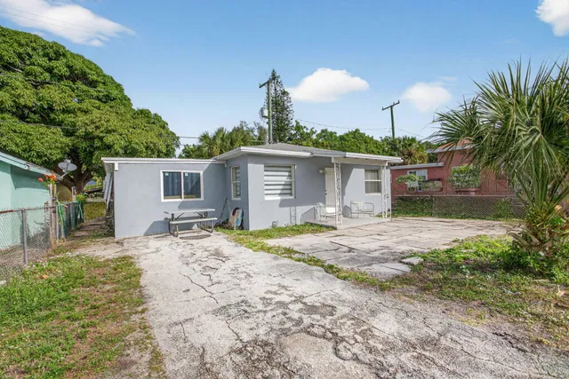 West Palm Beach Residence photo 17