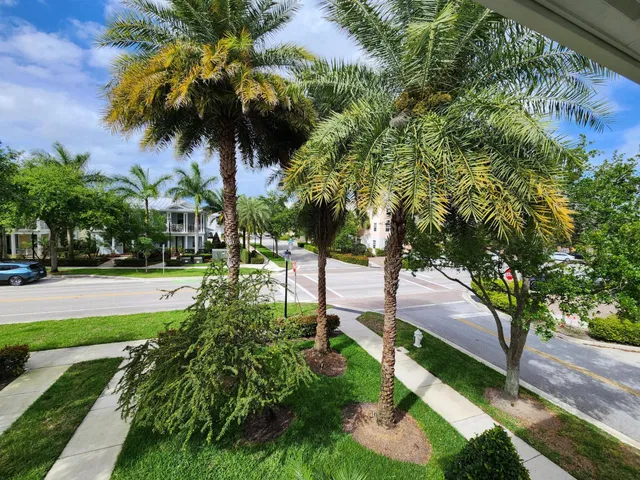 Mallory Creek Abacoa Residence photo 23