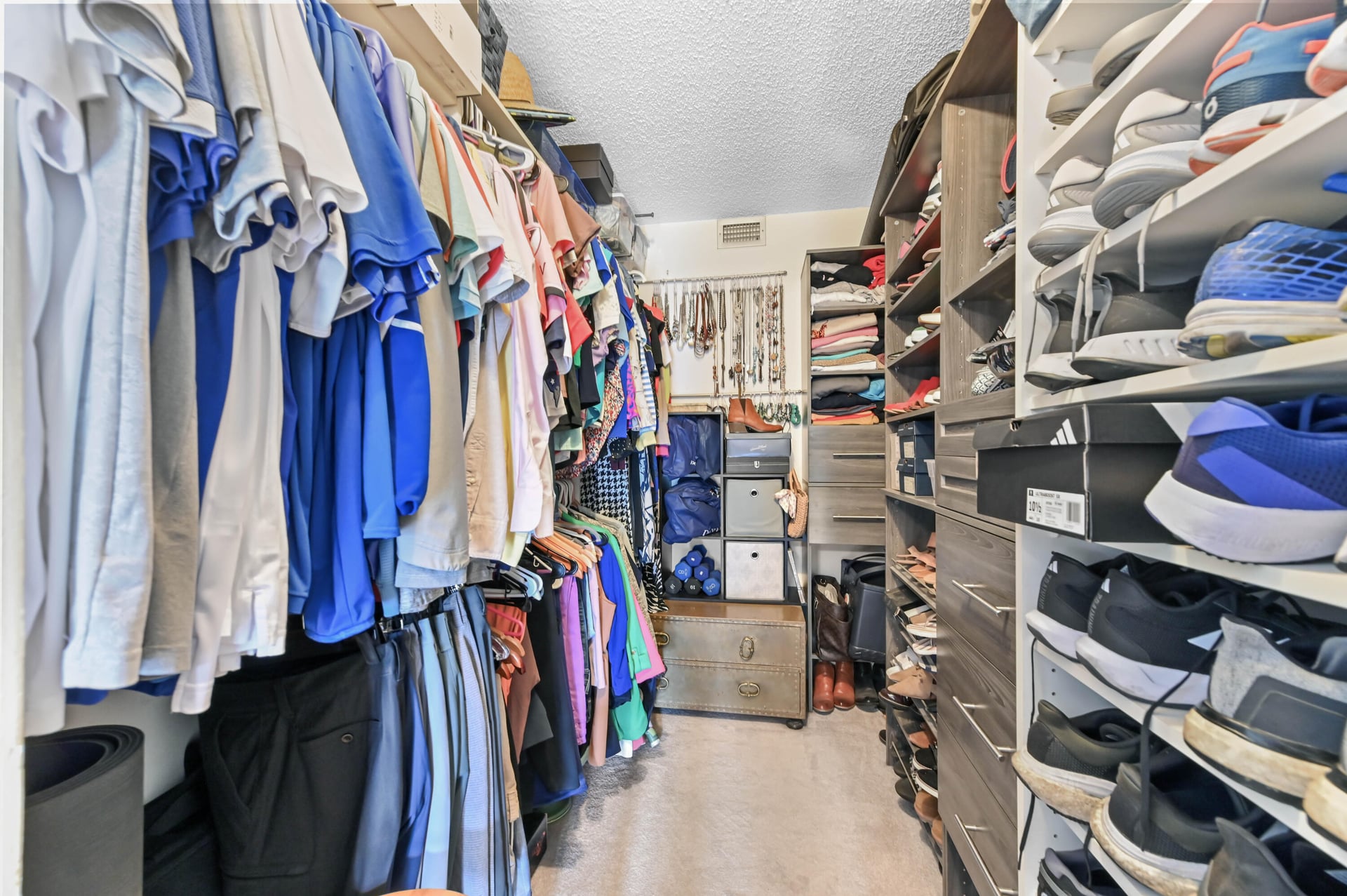 Unit 207 photo 21