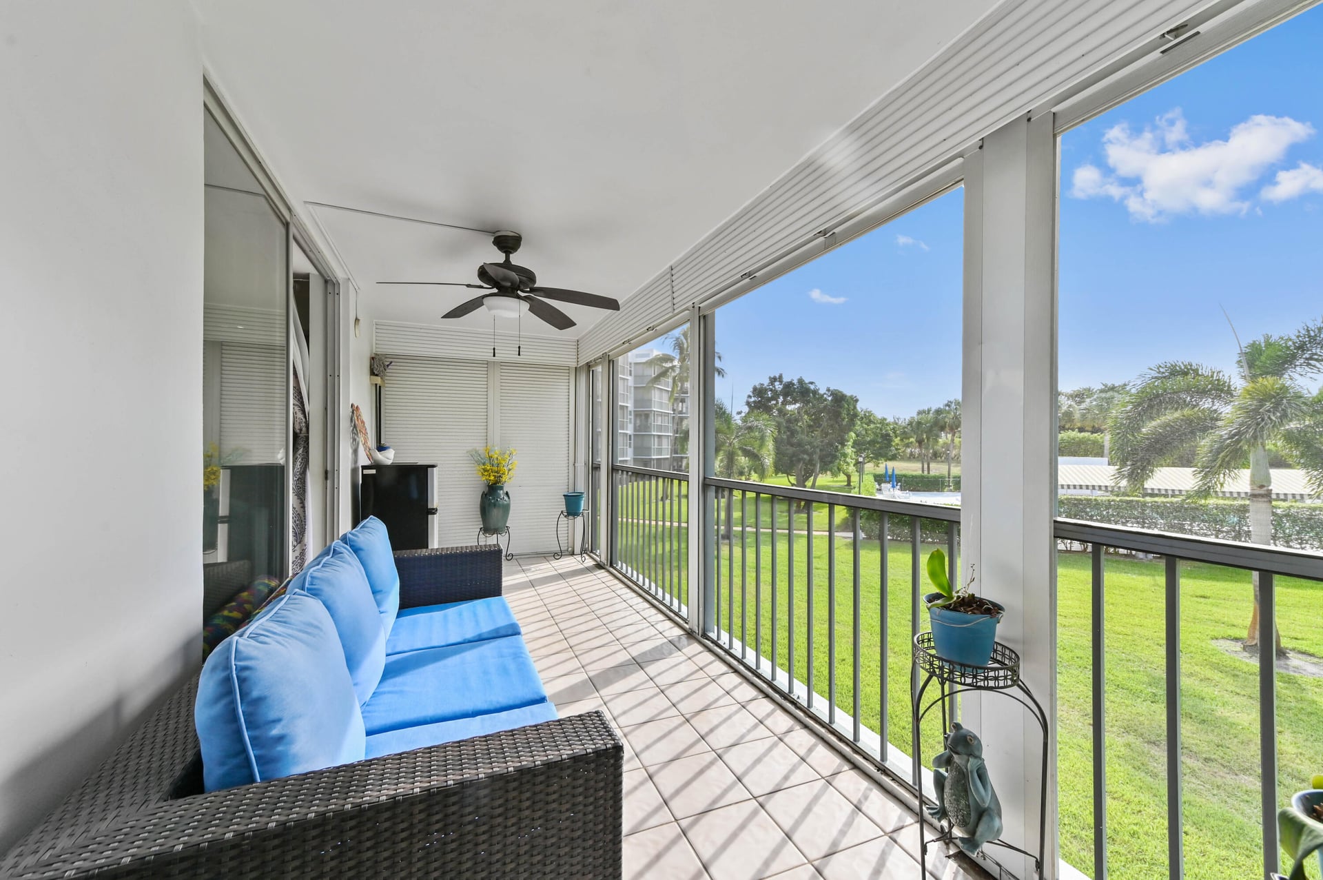 Unit 207 photo 31
