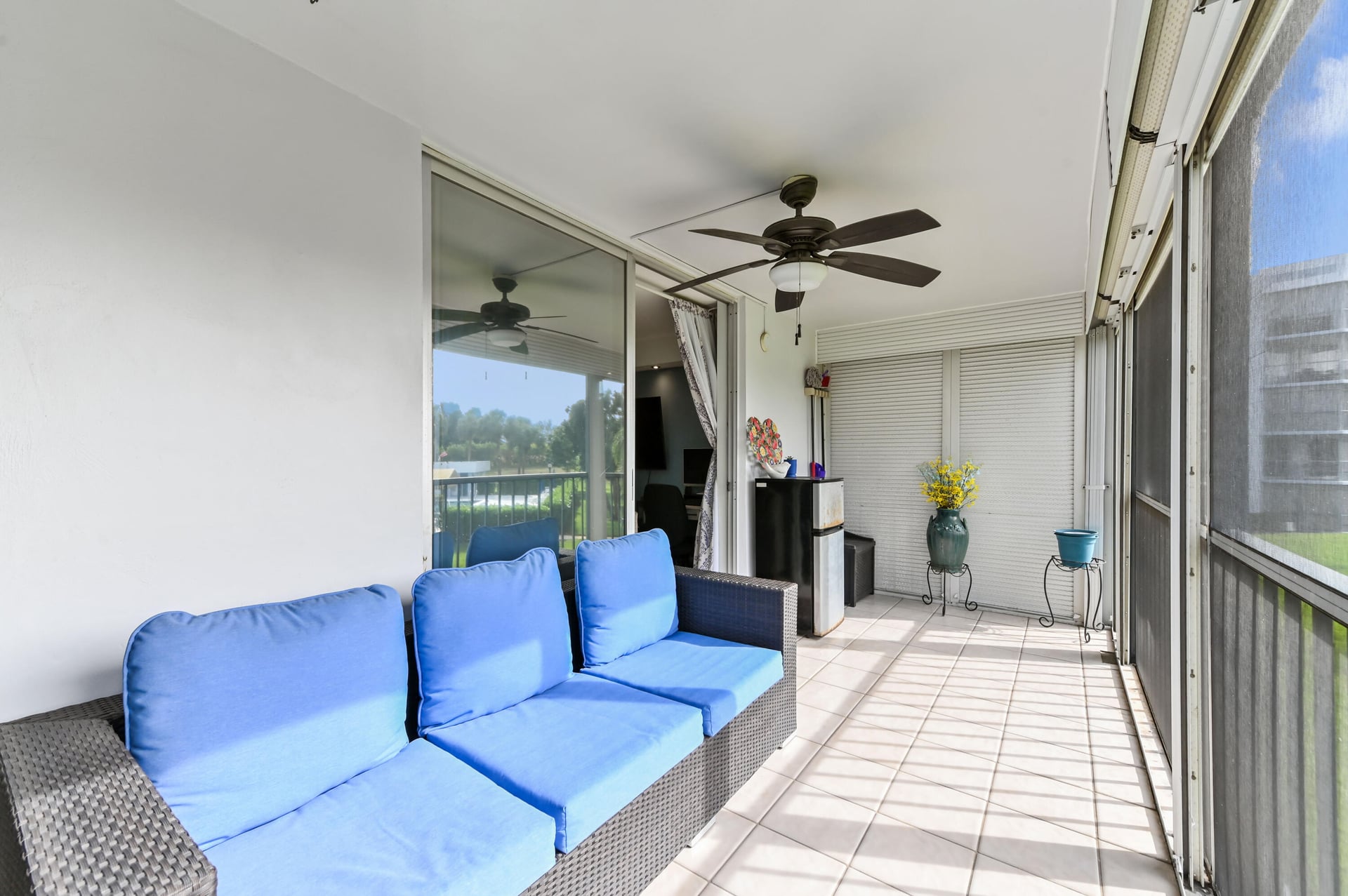Unit 207 photo 32