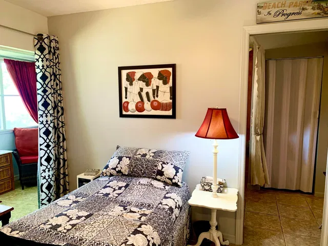  Residence photo 34