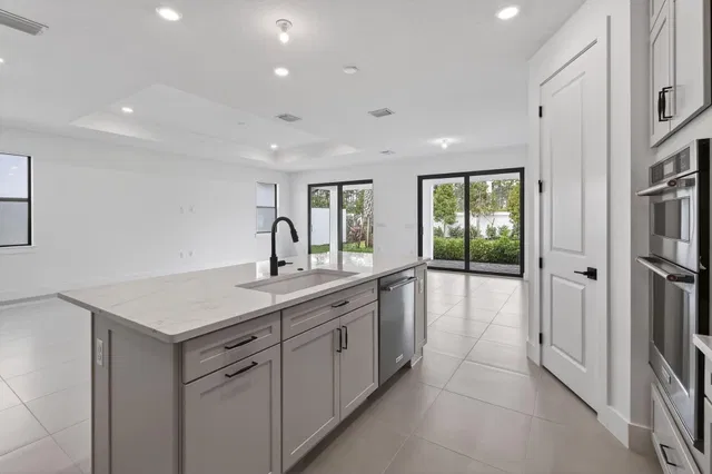 Eastpointe Country Club Unit Coral 68 photo 8