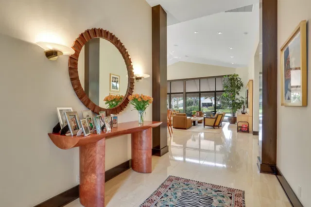 Frenchman's Creek Residence photo 11
