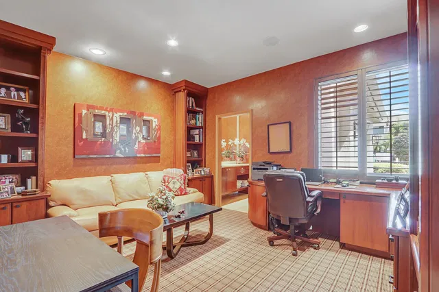 Frenchman's Creek Residence photo 32