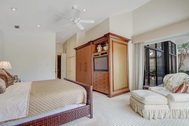 Frenchman's Creek Residence photo 50