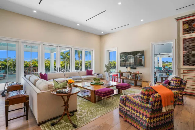 Palm Beach Point Residence photo 9