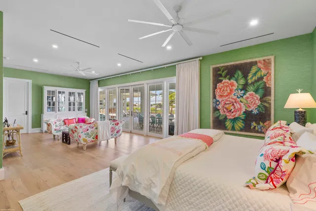 Palm Beach Point Residence photo 18