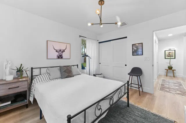Residence photo 30