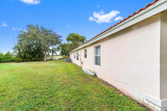Residence photo 36