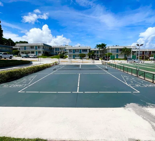 Unit 205 photo 32