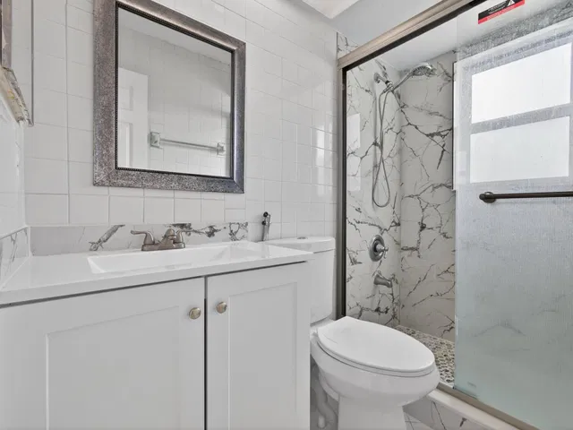 Residence photo 20