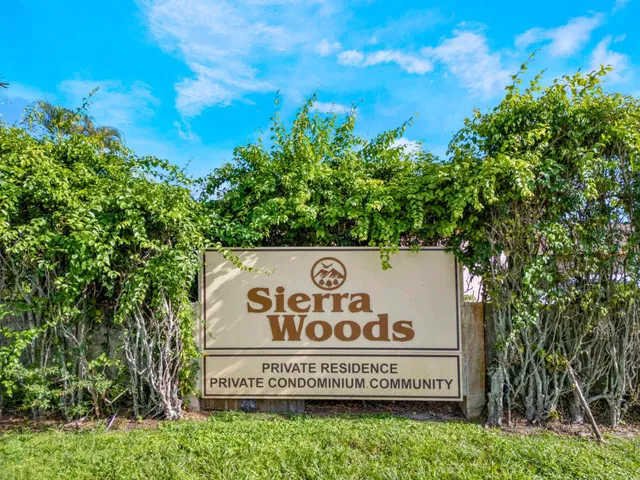 Residence photo 31
