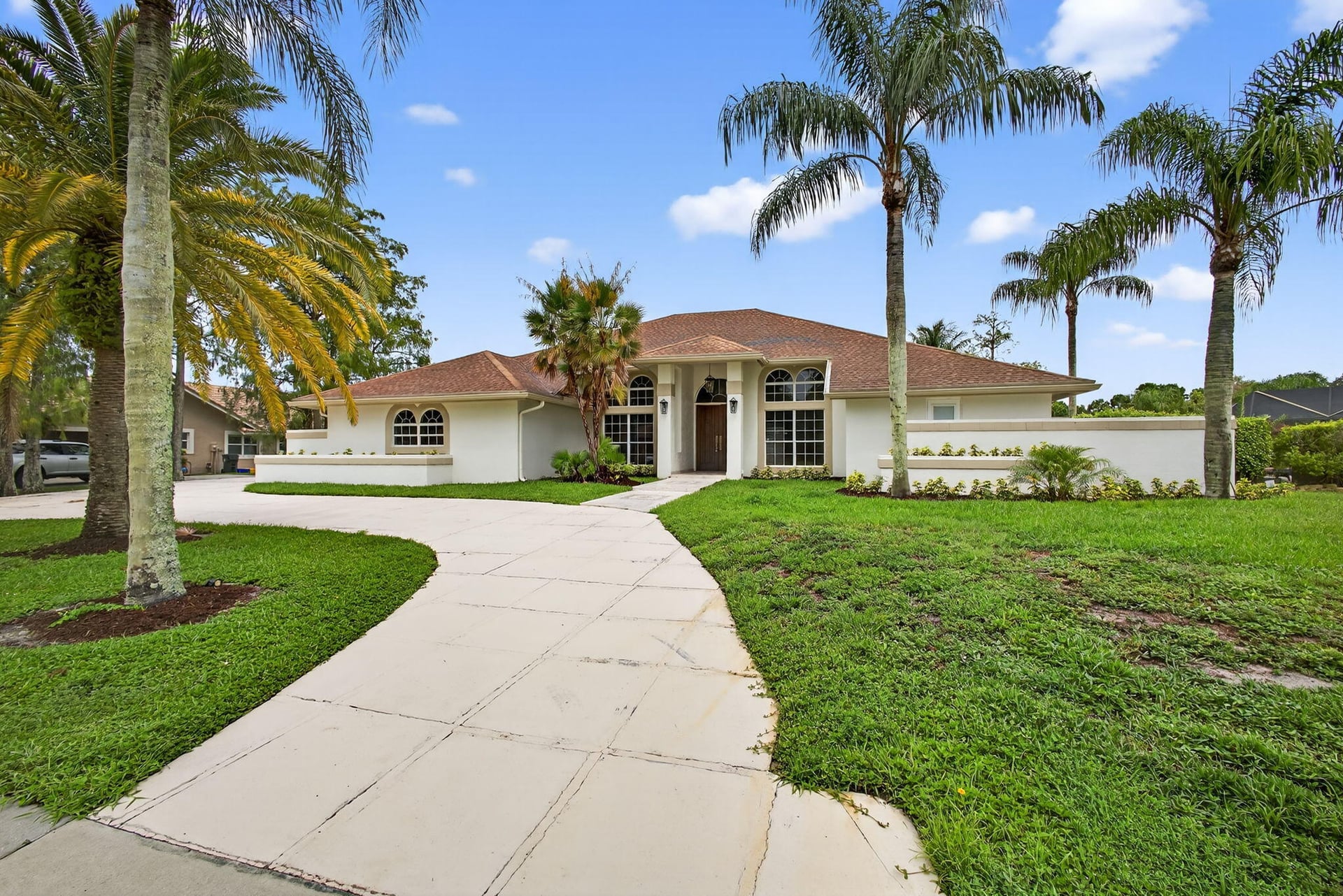 Residence photo 2
