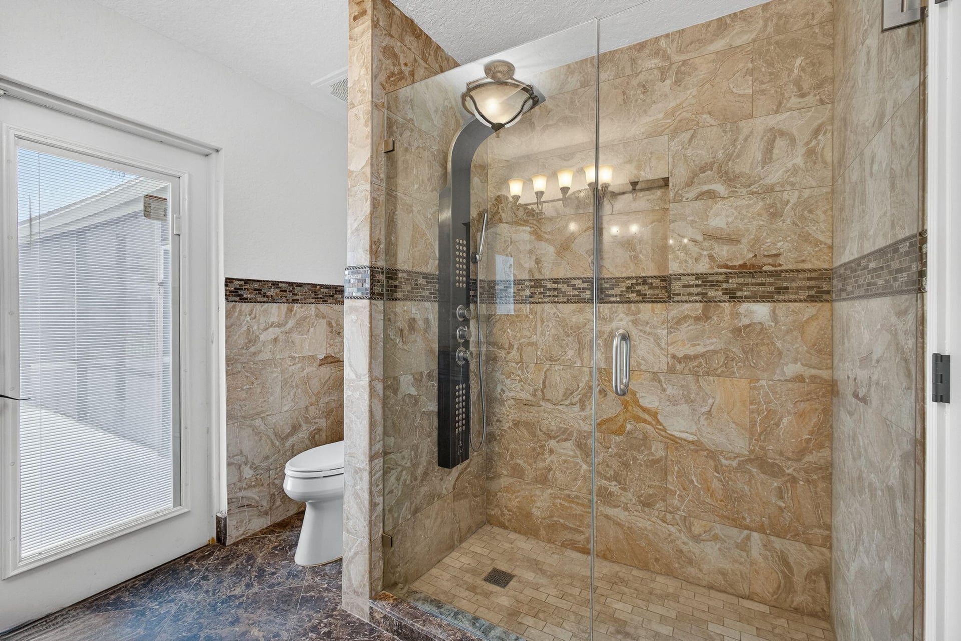 Residence photo 35