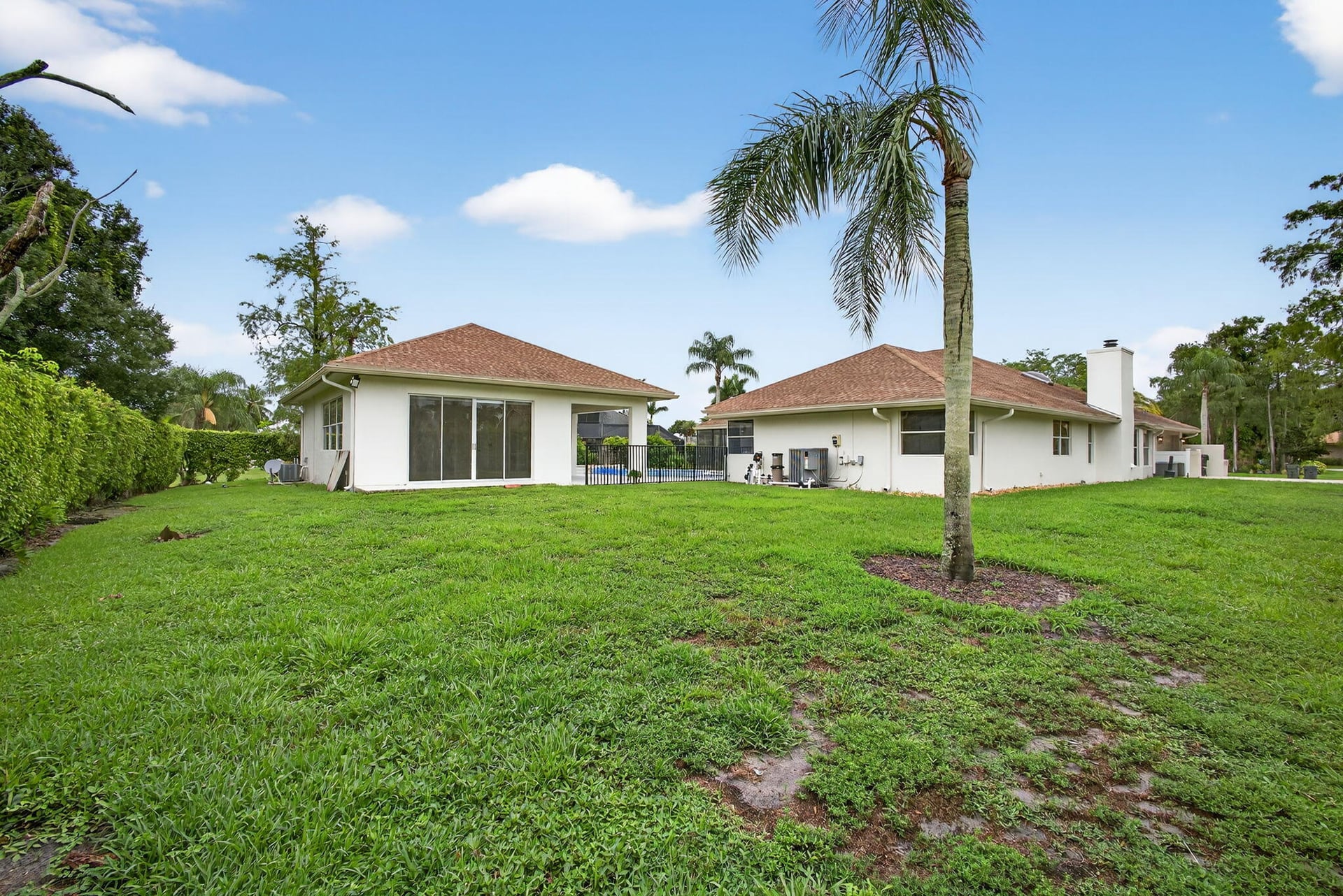 Residence photo 57