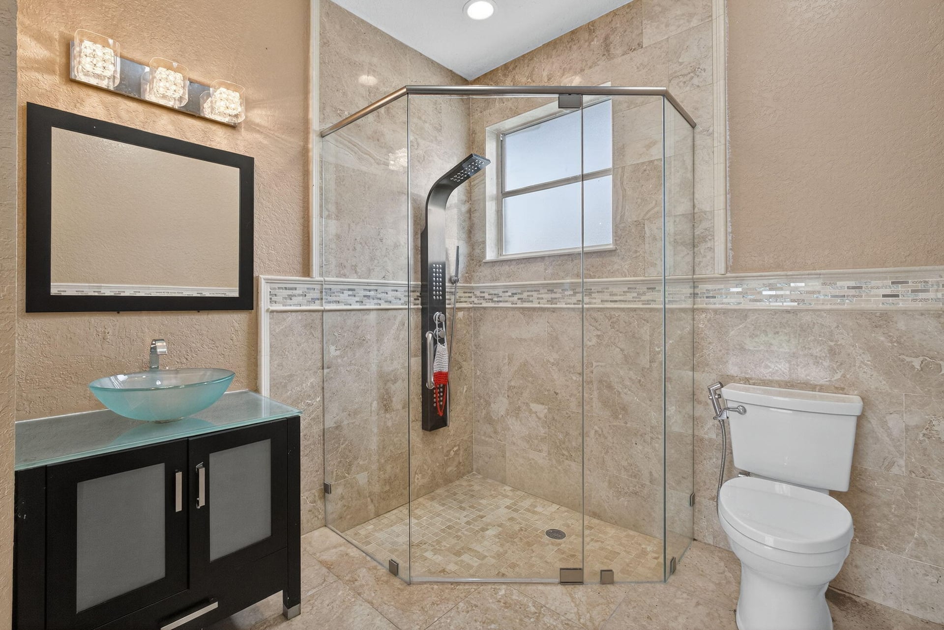 Residence photo 60