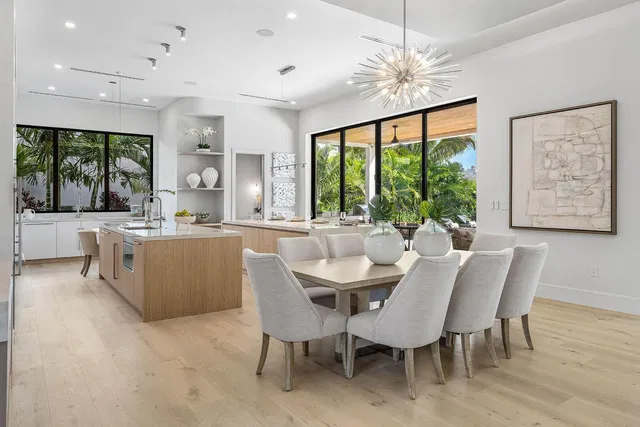 Royal Palm Yacht and Country Club Residence photo 15