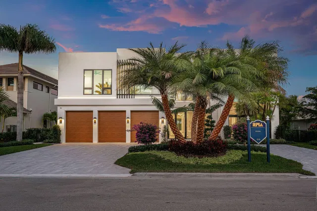 Royal Palm Yacht and Country Club Residence photo 72