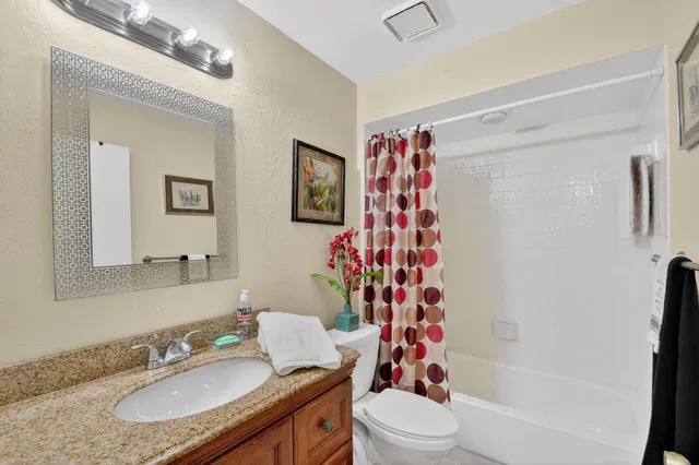  Residence photo 37