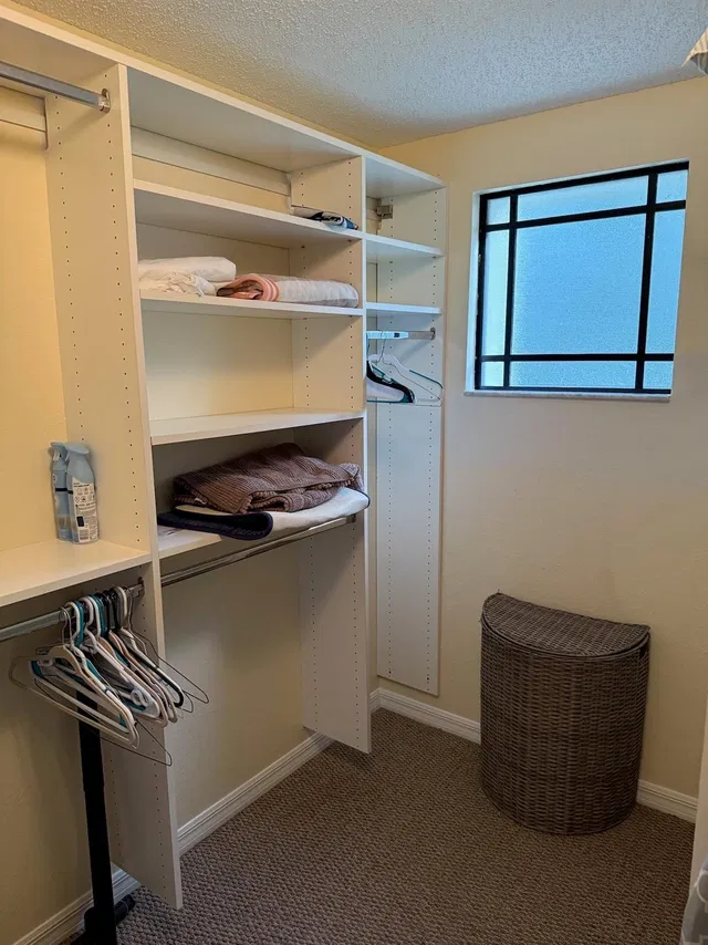 Unit 305 photo 23