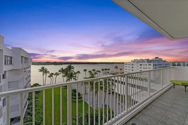 2860 S Ocean Palm Beach Unit 601 photo 4