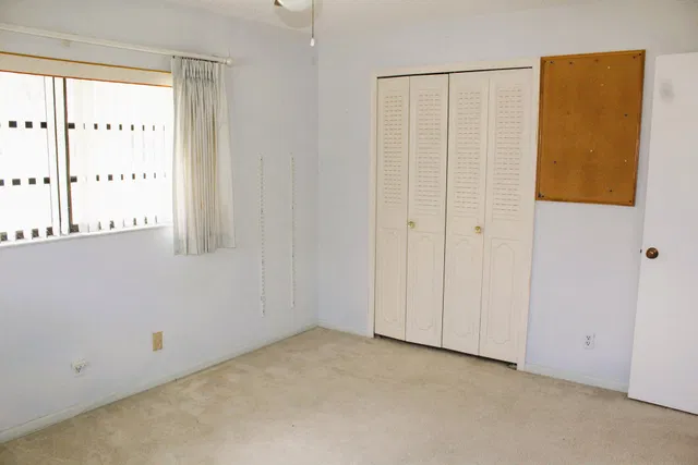 Unit A photo 29