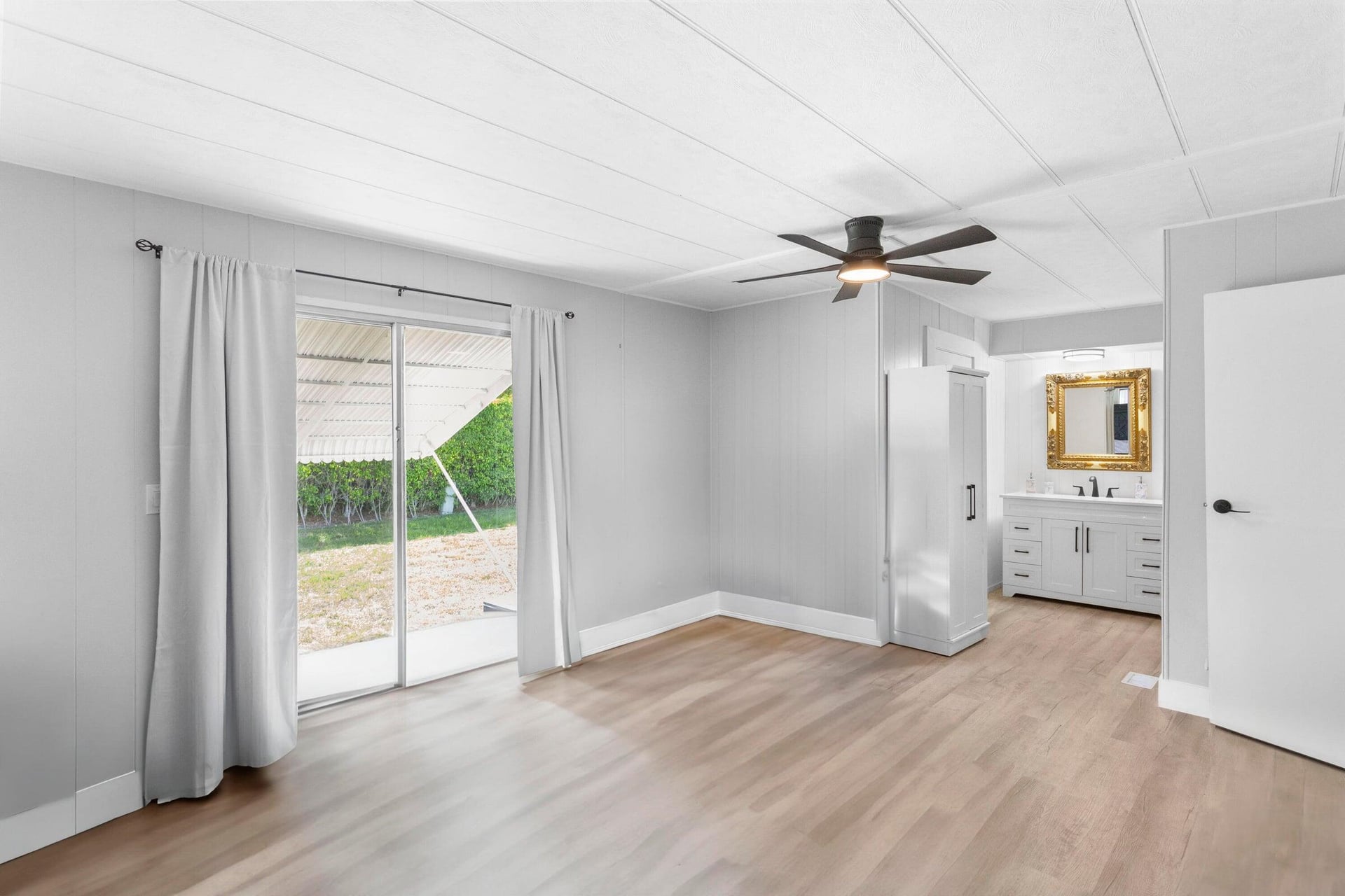 Residence photo 18
