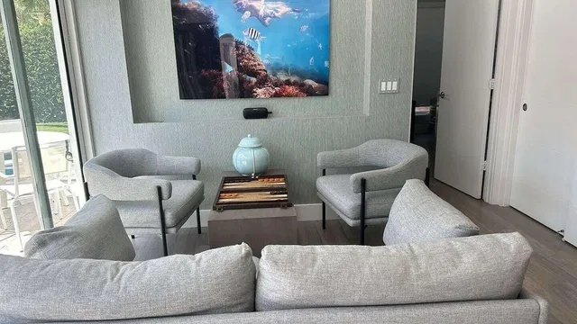 Residence photo 18