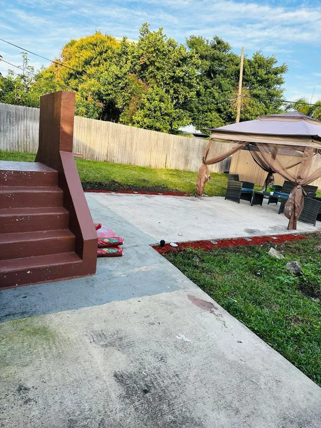 West Palm Beach Residence photo 5
