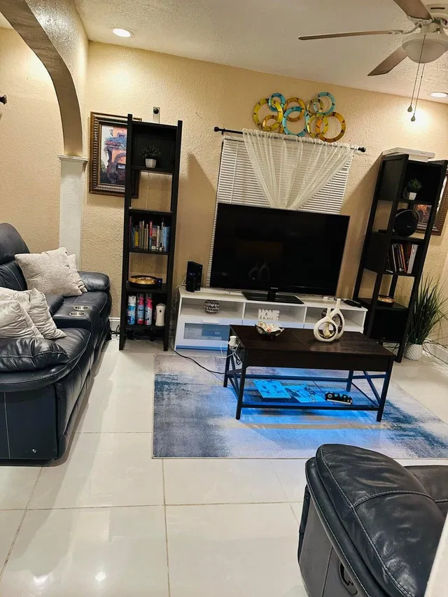 West Palm Beach Residence photo 8